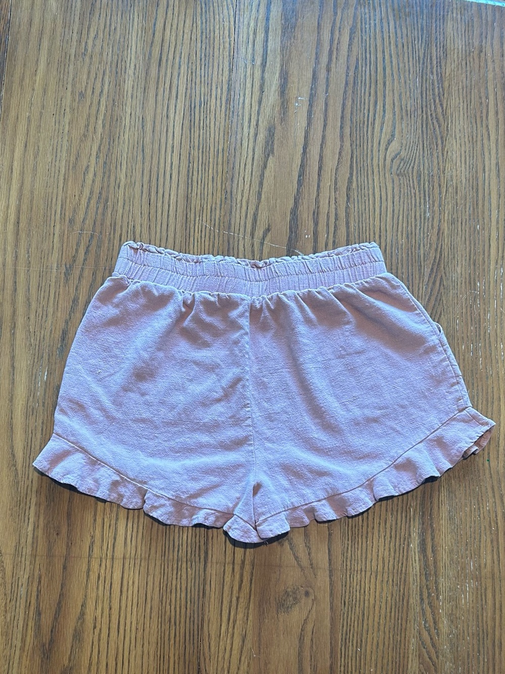 🎀Blush Ruffle Shorts🎀 - Picture 2 of 11